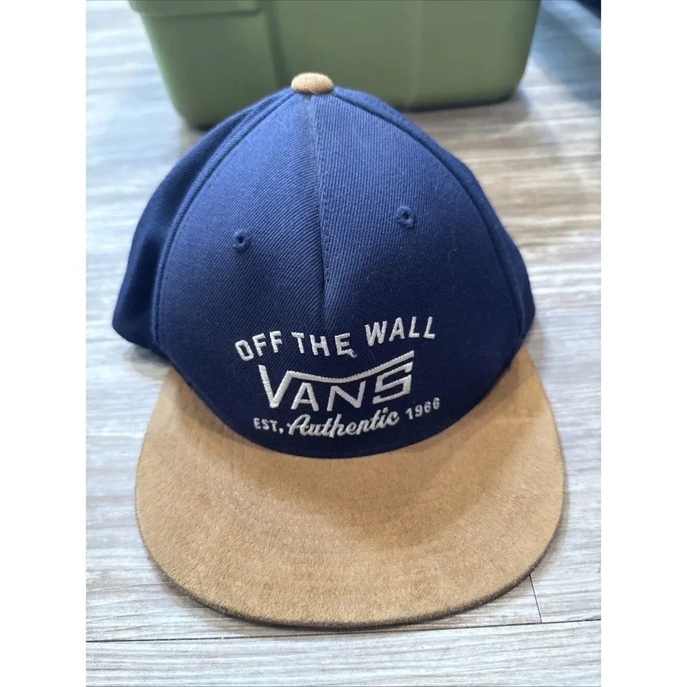 VANS‎ Off The Wall Navy And Brown Suede Leather Premium Adjustable Snap Back Hat